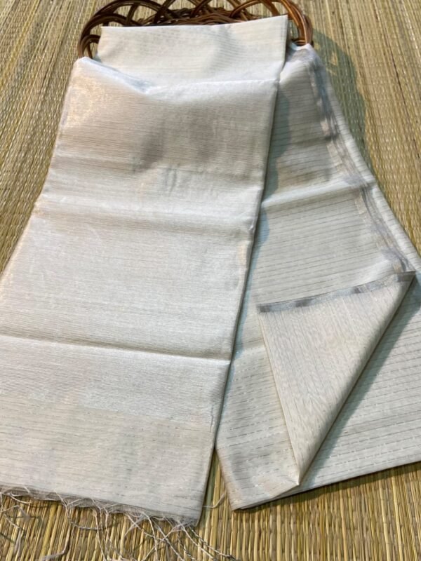 Plain Maheshwari Handloom Jamdani Saree with Blouse Piece - Off White