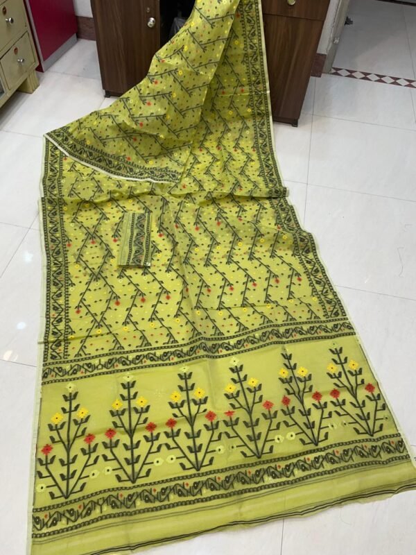 Shiuli Dhakai Jamdani Sari with Blouse Piece - Olive Green