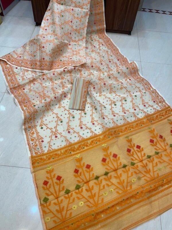 Shiuli Dhakai Jamdani Sari with Blouse Piece - White