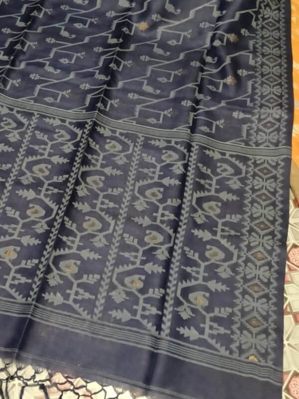Pure Gachi Tussar Handloom Jamdani Sari With Blouse Piece - Davy Grey