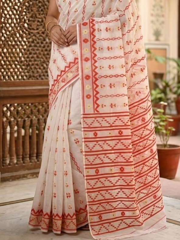 Nayan Tara Soft Dhakai Jamdani Saree - Off White
