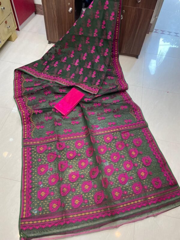 Pata Soft Dhakai Jamdani Sari with Blouse Piece - Black