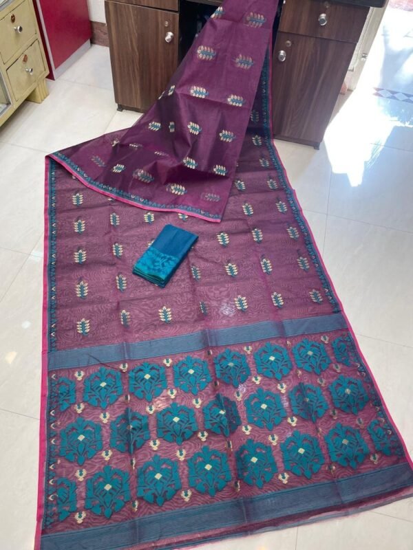 Soft Dhakai Jamdani Saree with Blouse Piece - Grape