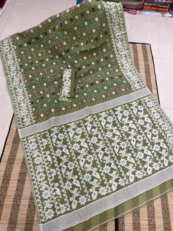 Shiuli Korat Soft Dhakai Jamdani Saree with Blouse Piece - Hemlock