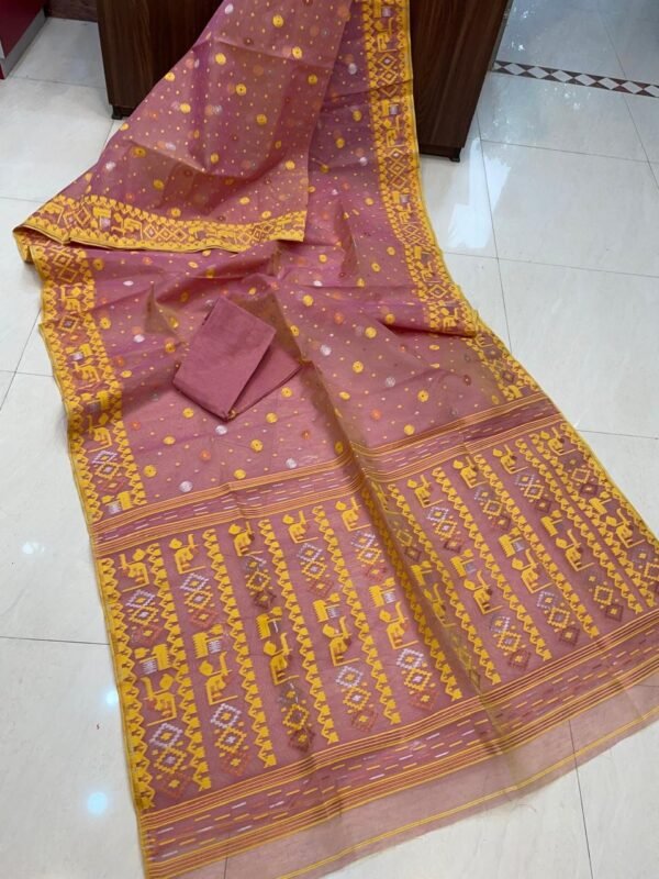 Patli Pallu Soft Dhakai Jamdani Sari with Blouse Piece - Light Mauve