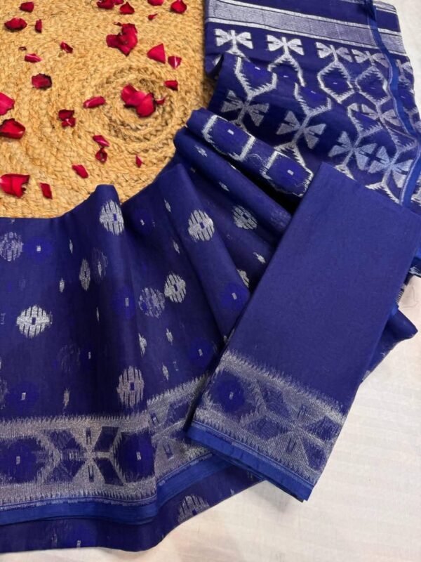 Barfi Buti Soft Dhakai Jamdani Sari with Blouse Piece - Navy Blue