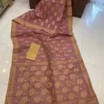 Pata Soft Dhakai Jamdani Sari with Blouse Piece - Rose Taupe