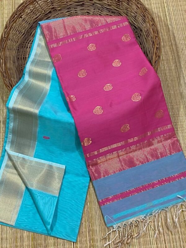 Maheshwari Design Handloom Jamdani Sari with Blouse Piece - Sky Blue