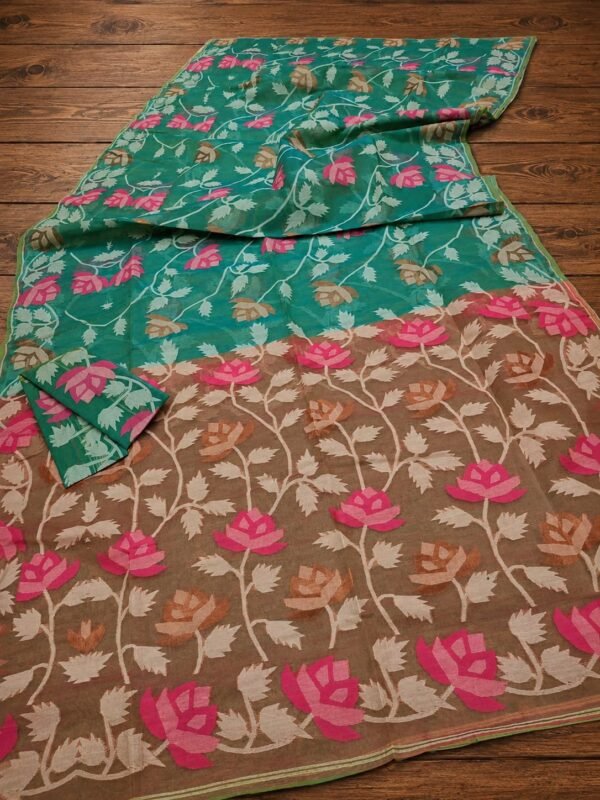 Water Lily Soft Dhakai Jamdani Saree with Blouse Piece - Surfie Green