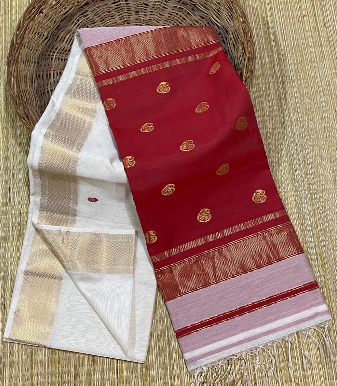 Maheshwari Design Handloom Jamdani Sari with Blouse Piece - White
