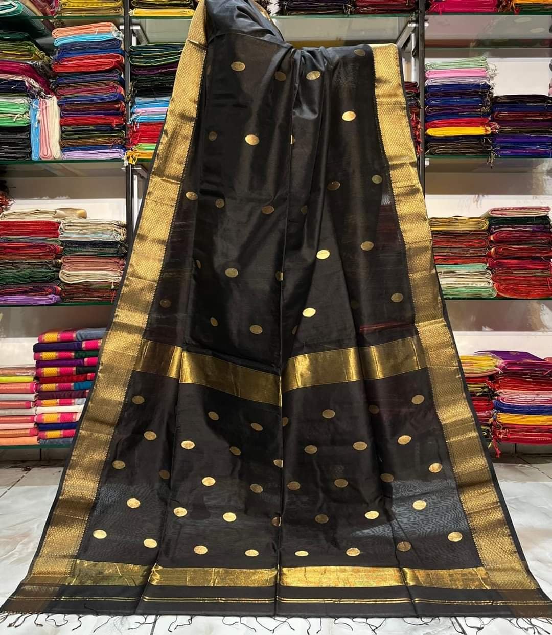 Maheshwari Design Handloom Cotton Silk Sari with Blouse Piece - Black