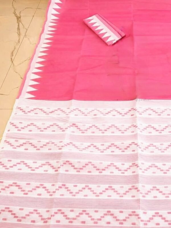 Body Plain Soft Dhakai Jamdani Saree with Blouse Piece - Dark Pink