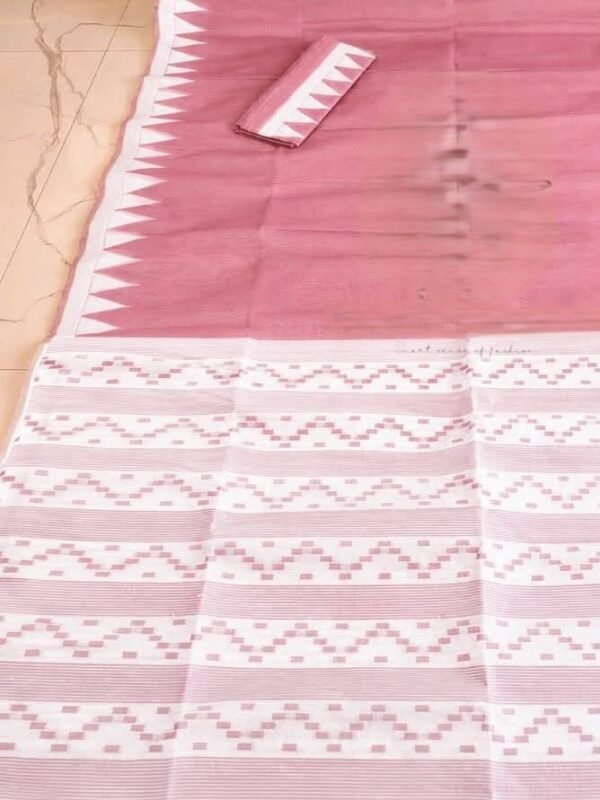 Body Plain Soft Dhakai Jamdani Saree with Blouse Piece - Dusky Rose