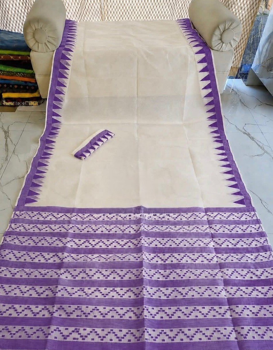 Body Plain Soft Dhakai Jamdani Saree with Blouse Piece - Off White
