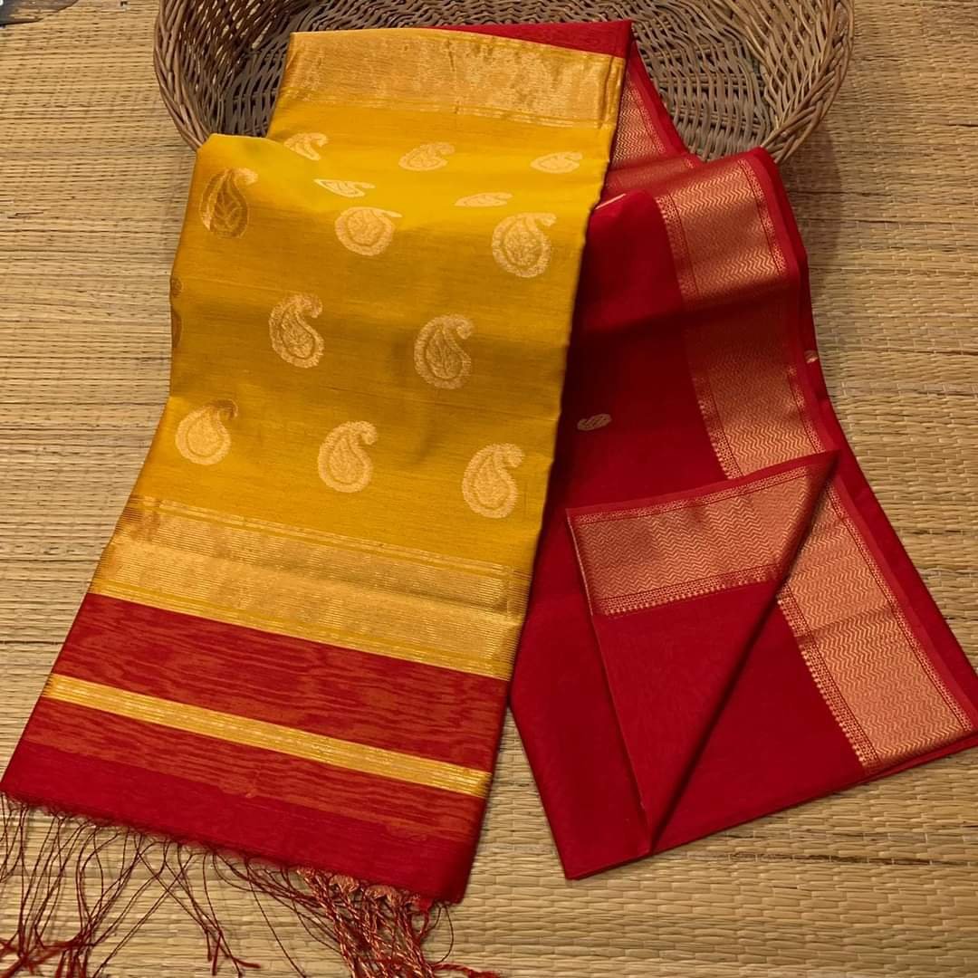Maheshwari Design Handloom Cotton Silk Sari with Blouse Piece - Red