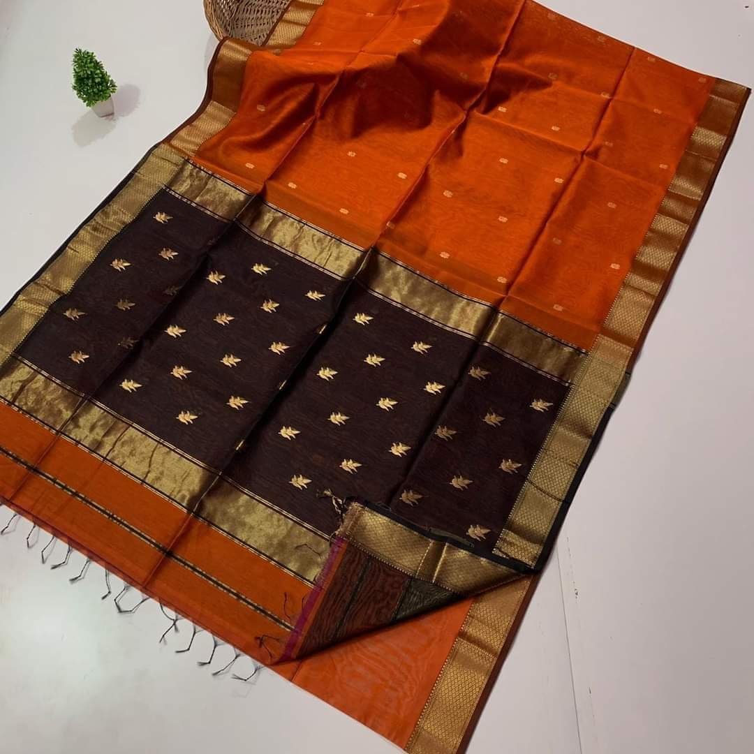 Maheshwari Design Handloom Cotton Silk Sari with Blouse Piece - Rusty Orange