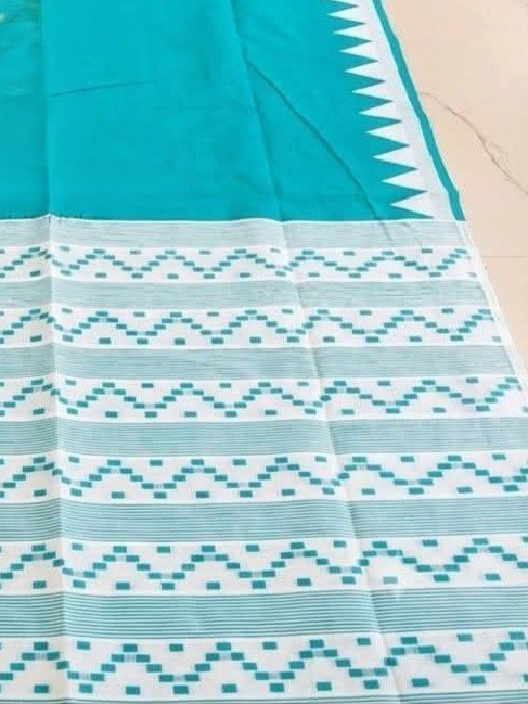 Body Plain Soft Dhakai Jamdani Saree with Blouse Piece - Teal Blue