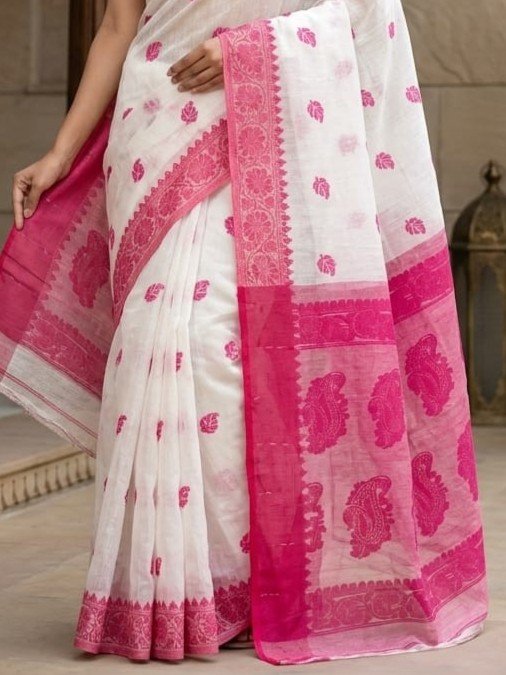 Nokshimala Design Soft Dhakai Jamdani Sari with Blouse Piece - White
