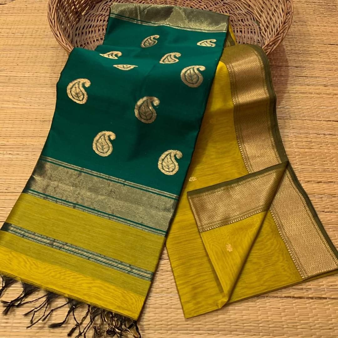 Maheshwari Design Handloom Cotton Silk Sari with Blouse Piece - Yellowish Brown