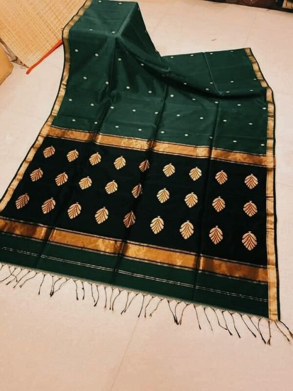 Maheshwari Design Handloom Cotton Silk Sari with Blouse Piece - Bottle Green