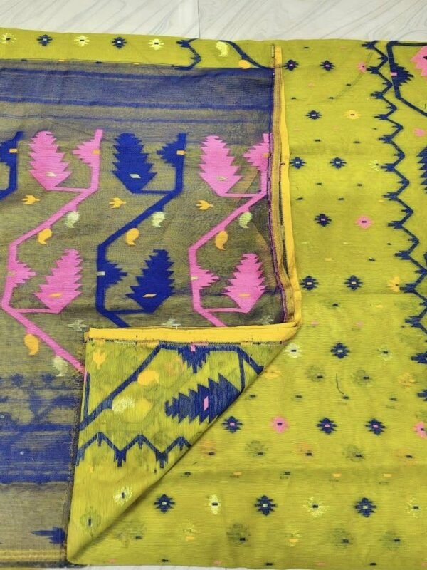 Kolka Korat Soft Jamdani Saree with Blouse Piece - Brass