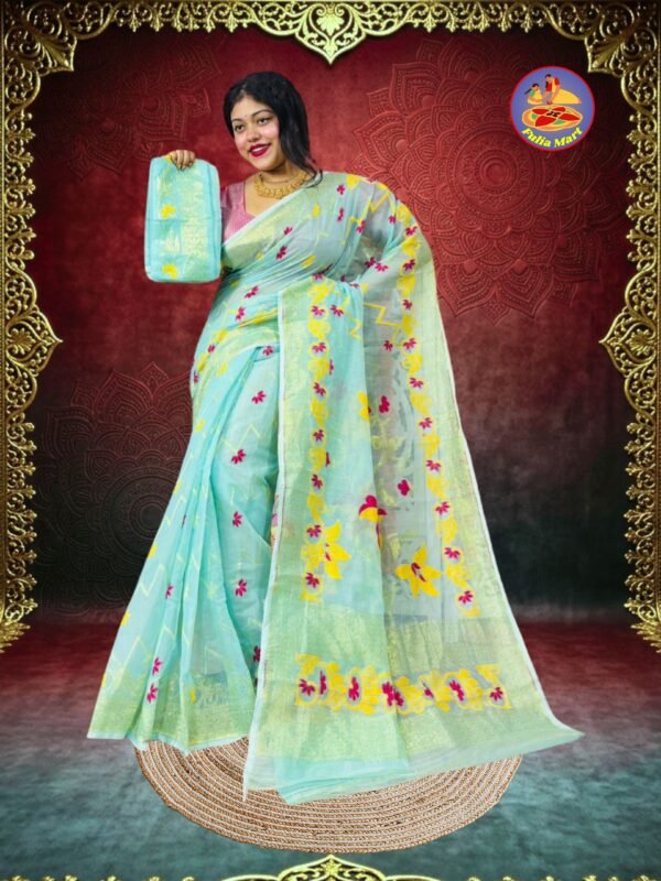Shiuli Soft Dhakai Jamdani Sari with Blouse Piece - Blue Hosta