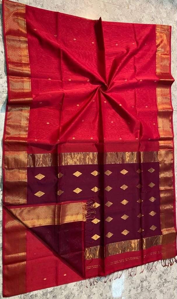 Maheshwari Design Handloom Cotton Silk Sari with Blouse Piece - Pinkish Red