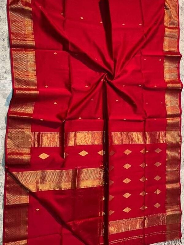 Maheshwari Design Handloom Cotton Silk Sari with Blouse Piece - Red