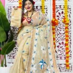 Shiuli Soft Dhakai Jamdani Sari with Blouse Piece - Vanilla