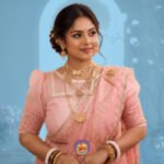 Viral Kardana Dhakai Jamdani Saree with Blouse Piece