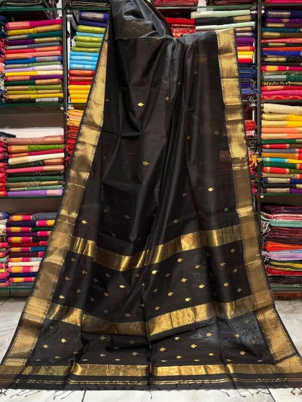 Maheshwari Design Handloom Cotton Silk Sari with Blouse Piece - Black