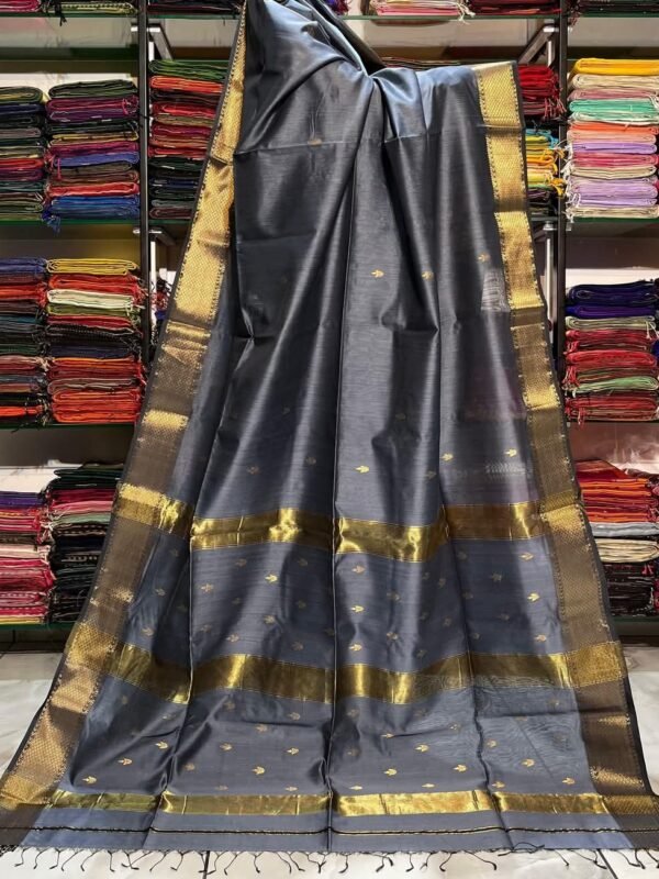 Maheshwari Design Handloom Cotton Silk Sari with Blouse Piece - Grey